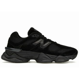 靴 New Balance 2002R \"Triple Black\" New Balance 2002R Triple Black Suede Men's - U2002RBL - US