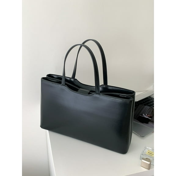 Minimalist Women's Shoulder Bag in a Solid Color - The Perfect Accessory for Any Outfit!