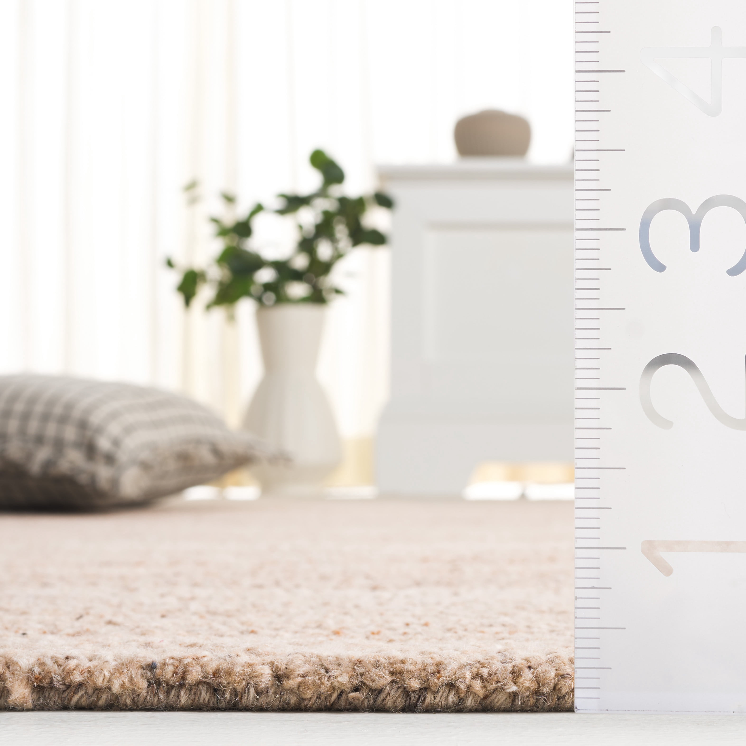 SAFAVIEH Natura Damri Solid Area Rug, Beige, 8' x 10'