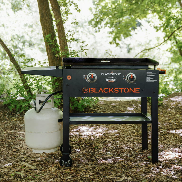 Blackstone 2-Burner Black 17,000 BTU 524 Sq. In. Outdoor LP Gas