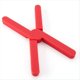 thumbnail image 1 of Alfombrilla Plegable para Mesa de Comedor, Antideslizante, Resistente Al , Posavasos para Platos y Herramienta de Cocina, Almohadilla de Mesa Portátil Roja, 1 of 5