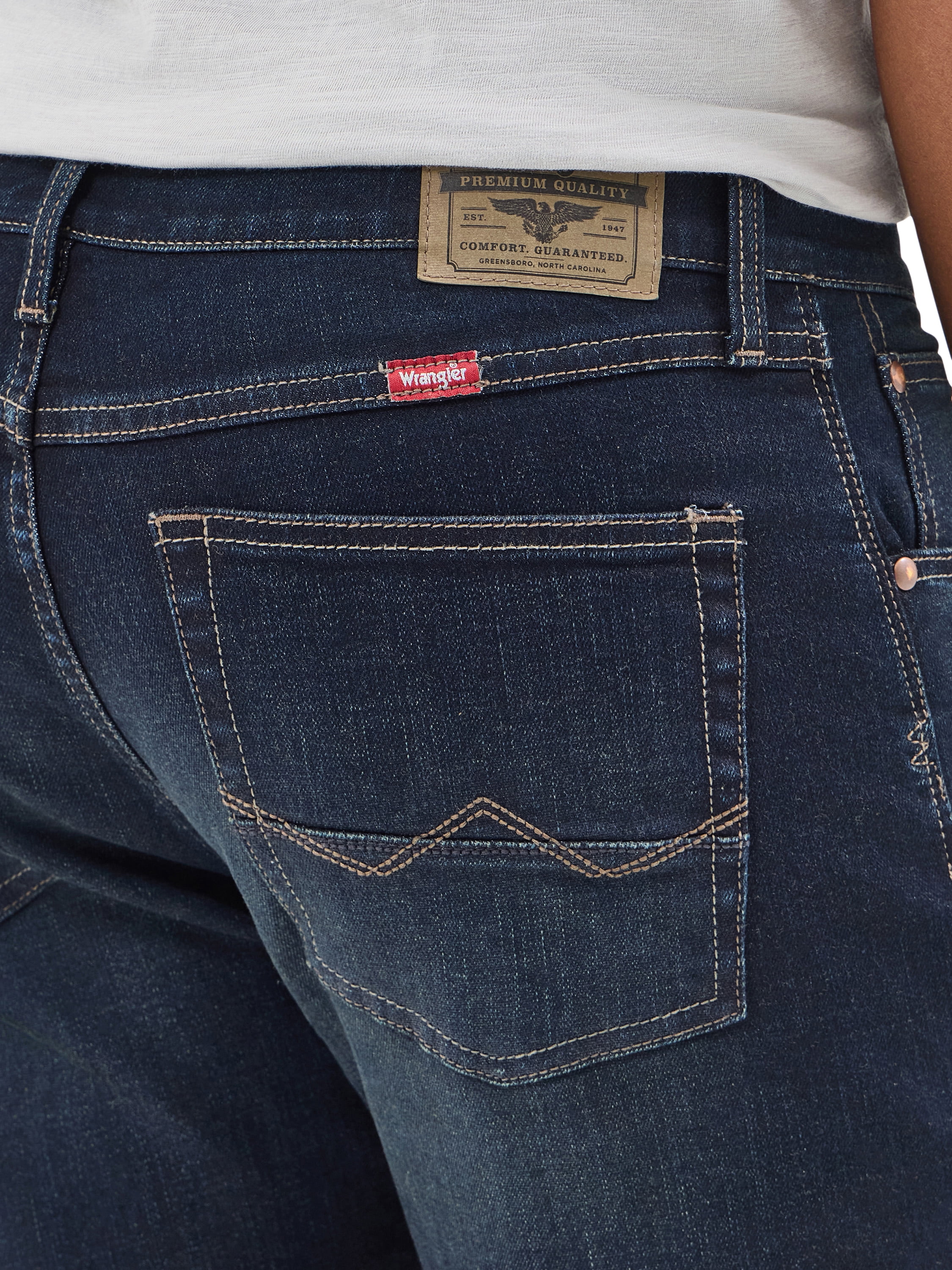 Wrangler Men s and Big Men s Straight Fit Jean Walmart