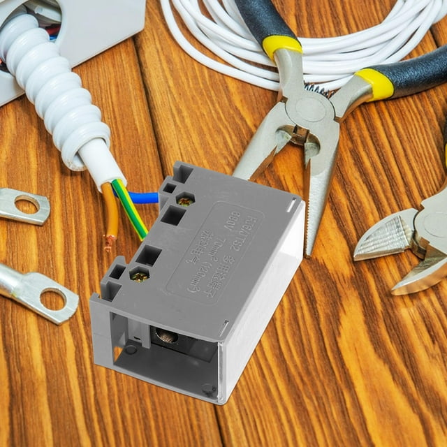 PAMINGONO 1Pack C Hub Multiport Adapter Aluminum Circuit Distribution for Electricians