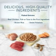 thumbnail image 4 of Blue Buffalo Tastefuls Flaked Wet Cat Food 3-Flavor Variety Pack 12 x 155g, 4 of 5