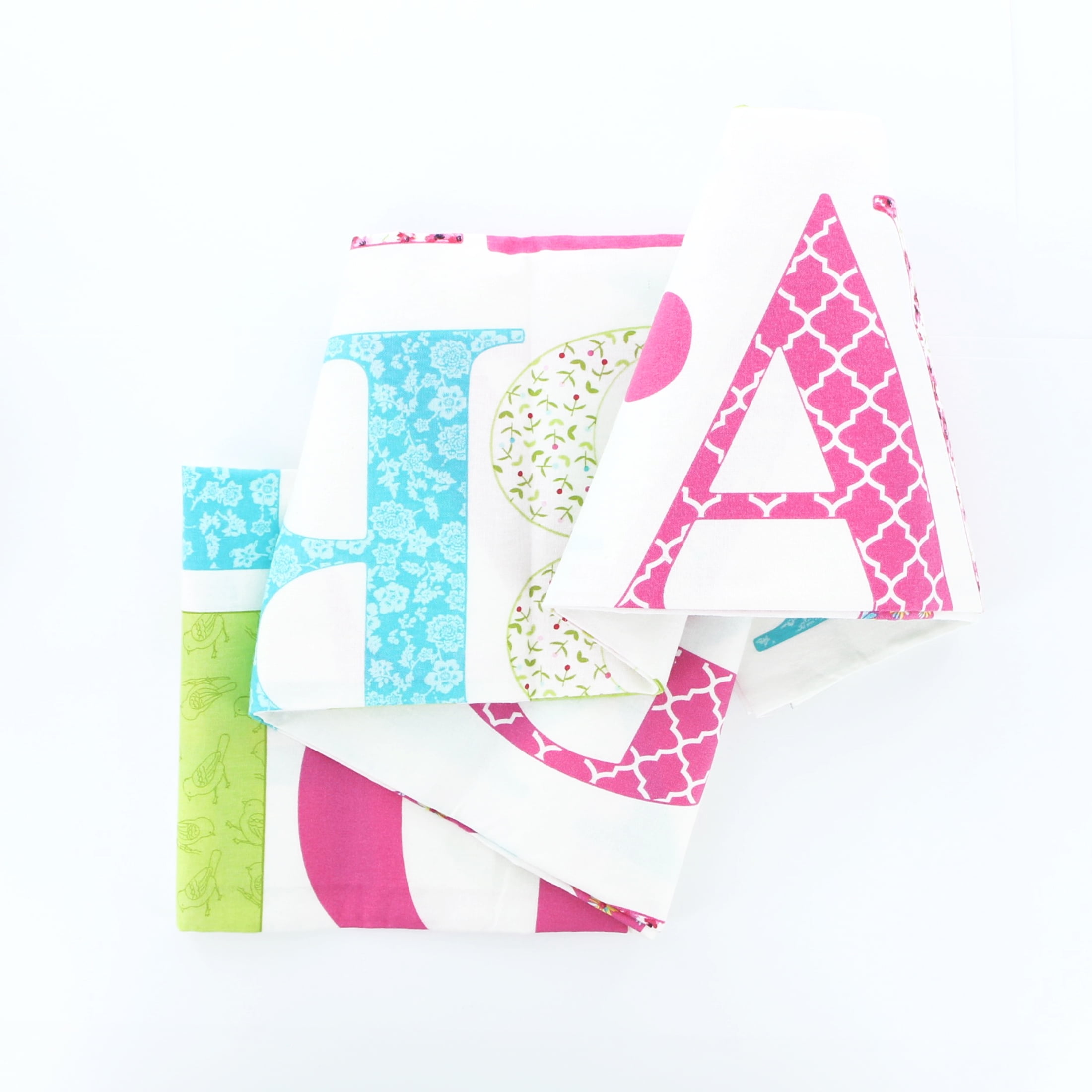 Lettres majuscules thermocollantes Make It Mine 15 cm – 45 pièces