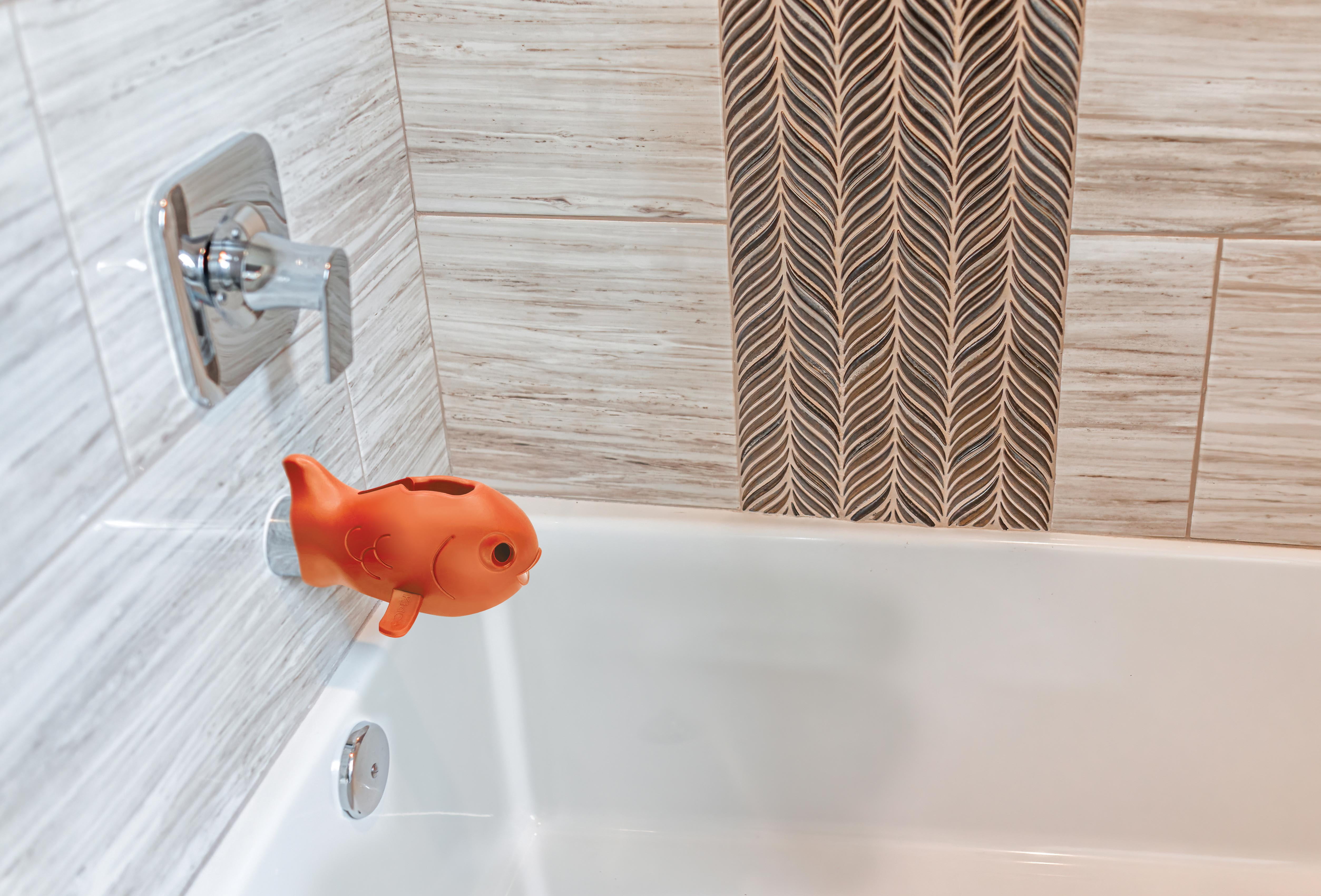 KidCo Bath Spout Cover Goldfish for Child, Orange