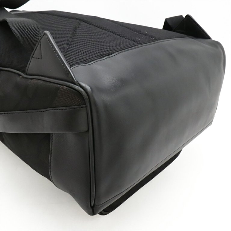 Pre-Owned BURBERRY TB Backpack in Nylon Canvas and Leather  display picture 2