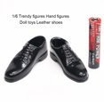 thumbnail image 4 of Tholdsy Zapatos de cuero a escala 1/6, adorno de cuerpo realista, accesorio de calzado, simulación DIY, de acción negra, decoraciones Kits de construcción modelo, 4 of 6