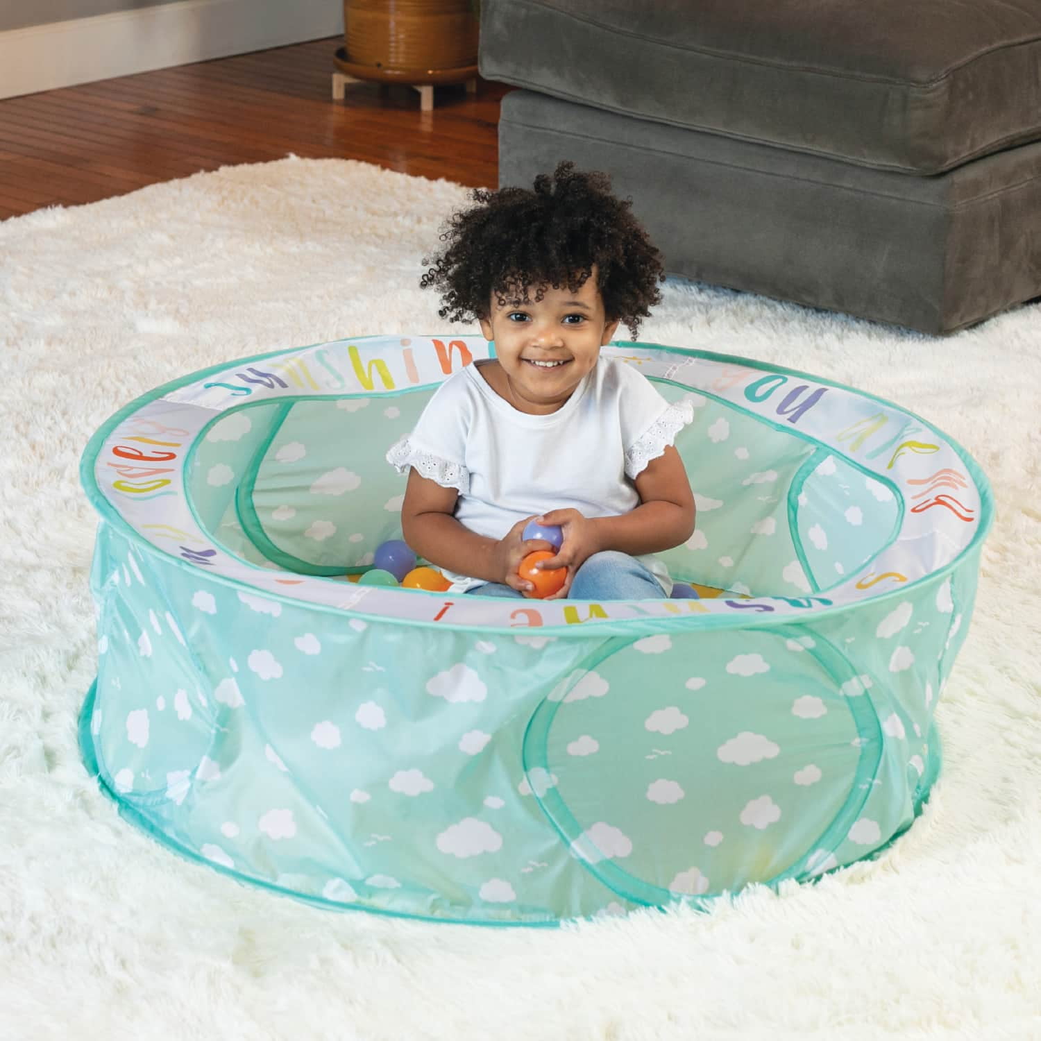 Infantino Foldable Ball Pit Gym, for Babies 9+ Months, Multicolor Sunshine