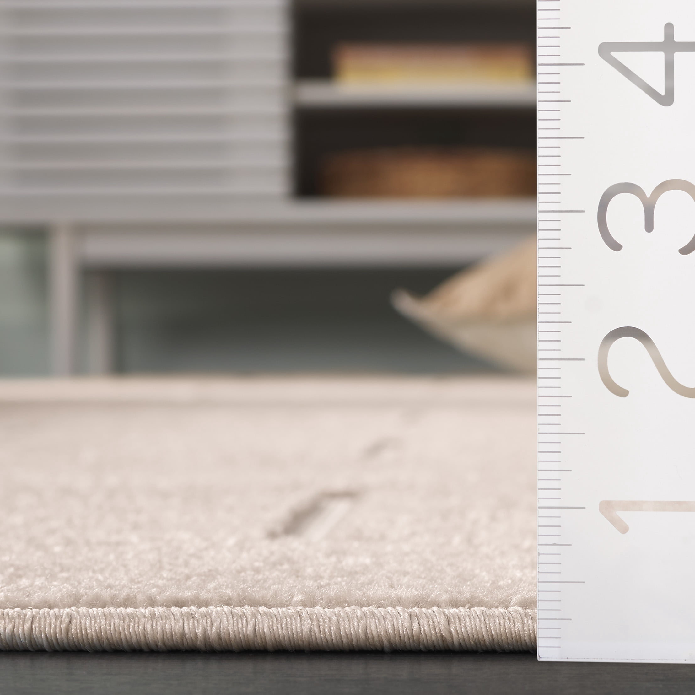 SAFAVIEH Stella Ruadhan Geometric Indoor/Outdoor Runner Rug, Beige, 2' x 8'
