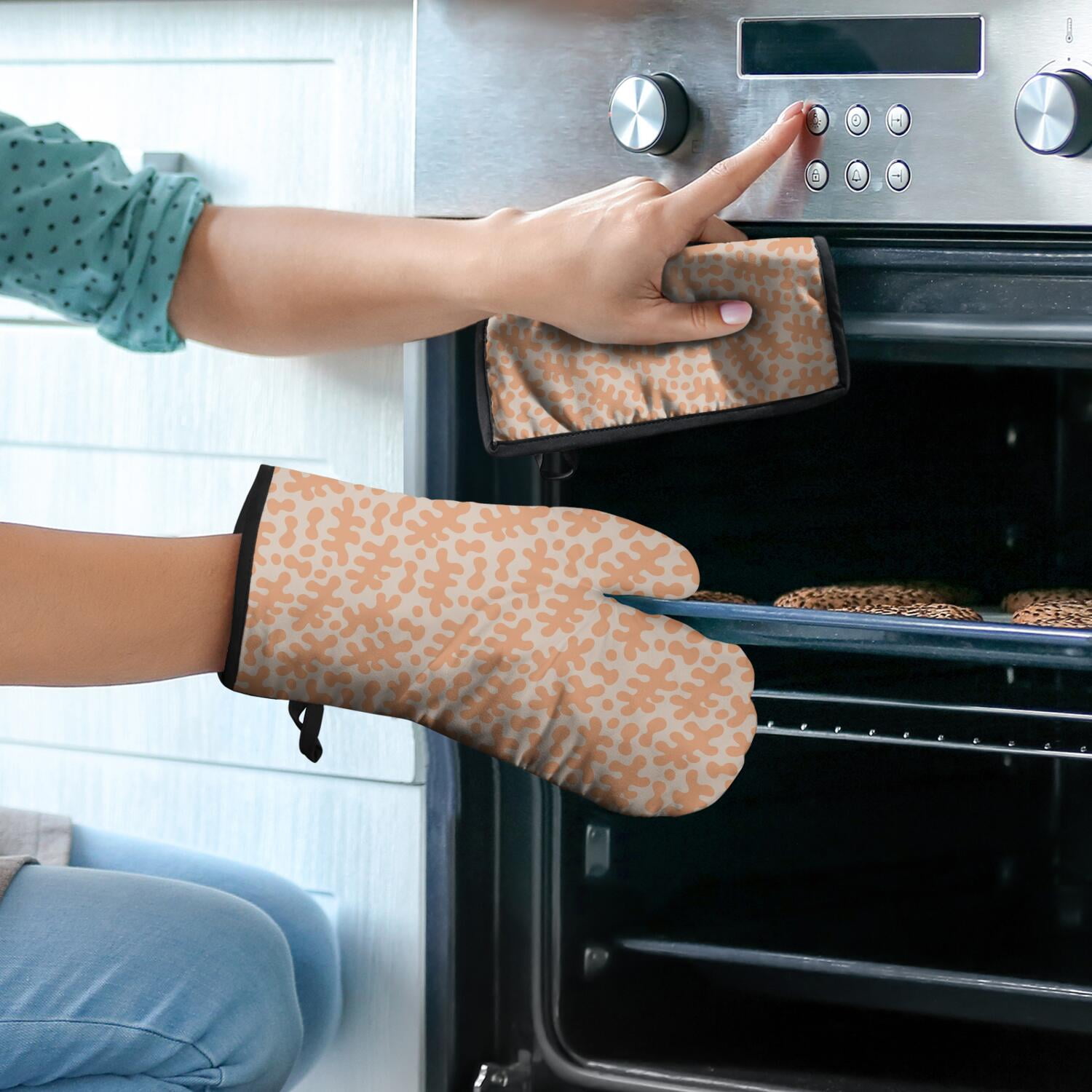 Camouflage Oven Mitts and Pot Holders Set Of 4, Heat Resistant Kitchen Gloves with Non-Slip Grip, Hanging Loop, Soft Cotton Lining for Baking, Cooking, Grilling, Barbecue