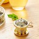 thumbnail image 4 of Infusor de té de hojas sueltas (juego de 2) con cuchara para té y bandeja de goteo - Colador de acero inoxidable ultrafino, 4 of 5