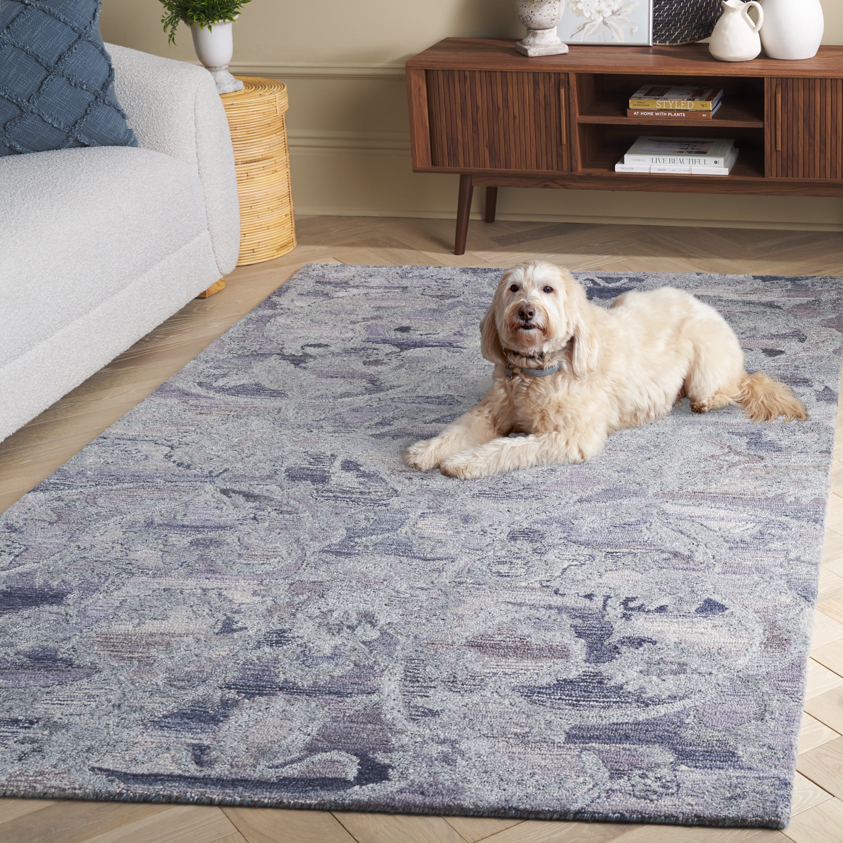 SAFAVIEH Anatolia Jamaar Floral Area Rug, Violet/Purple, 5' x 8'