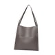 thumbnail image 2 of Bolso de hombro Salvador de cuero para mujer gris, 2 of 9