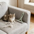 thumbnail image 4 of Brosse pour Enlever les Poils d'Animaux pour Canapé, Lit, Tapis et Vêtements – Outil Rouleau Anti-Peluches Électrostatique Réutilisable avec Poignée Ergonomique pour Poils de Chien et de Chat, Nettoyeur de Fourrure Léger et Portable, 4 of 6