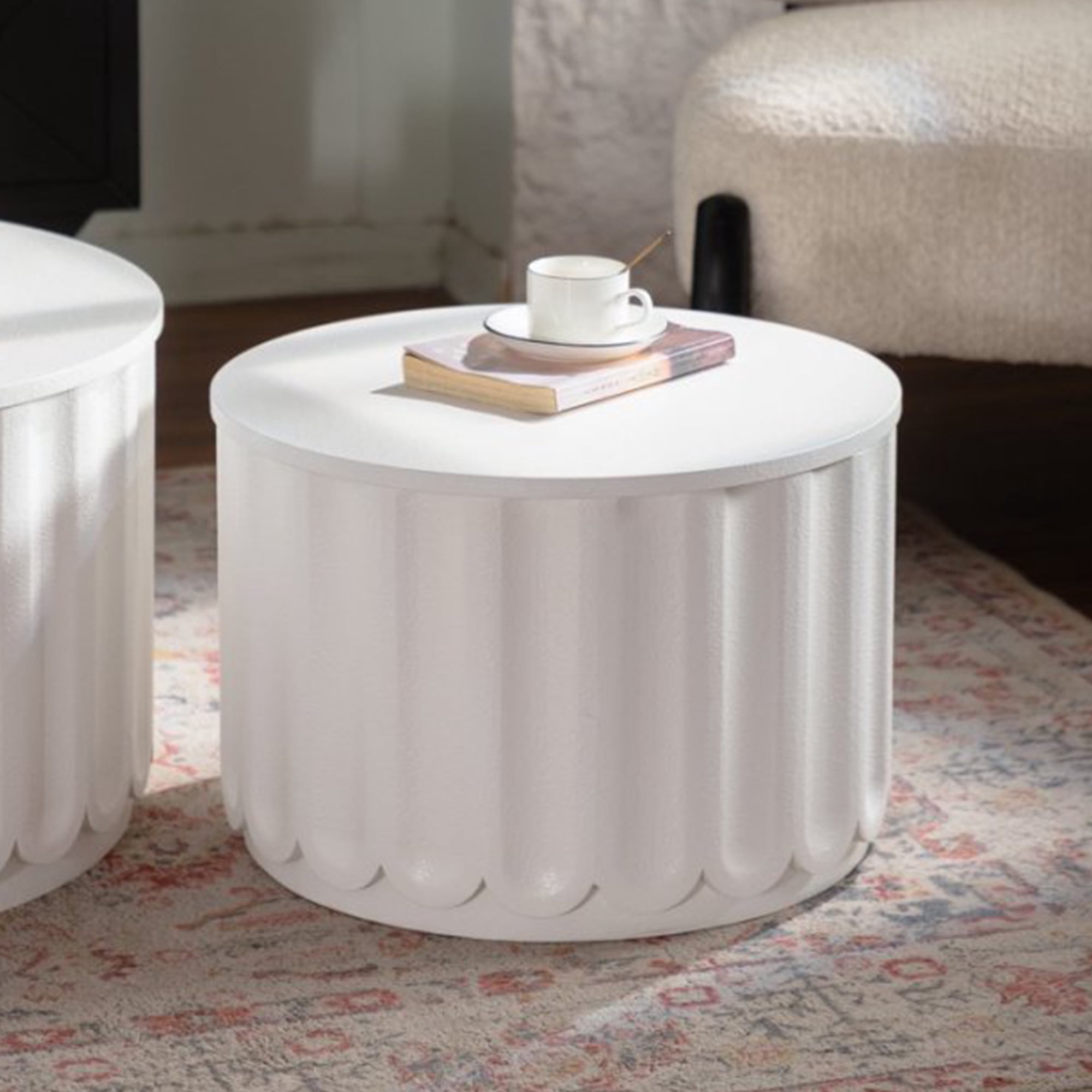 Leumius White Round Storage Table Set with Lift-Off Lid, Nesting Design, Elegant Curved-Edge Shape for Living Room Apartment