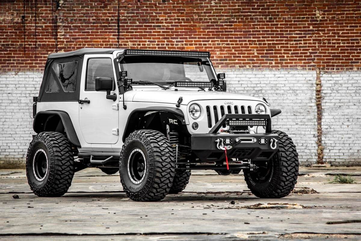 Rough Country 4" V2 Lift Kit for 2007-2018 Jeep Wrangler JK 2-Door - 67370