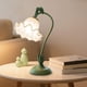 thumbnail image 3 of Lámpara de escritorio con flores decorativas for dormitorio romántico con luz de noche y flores de campo, 3 of 3