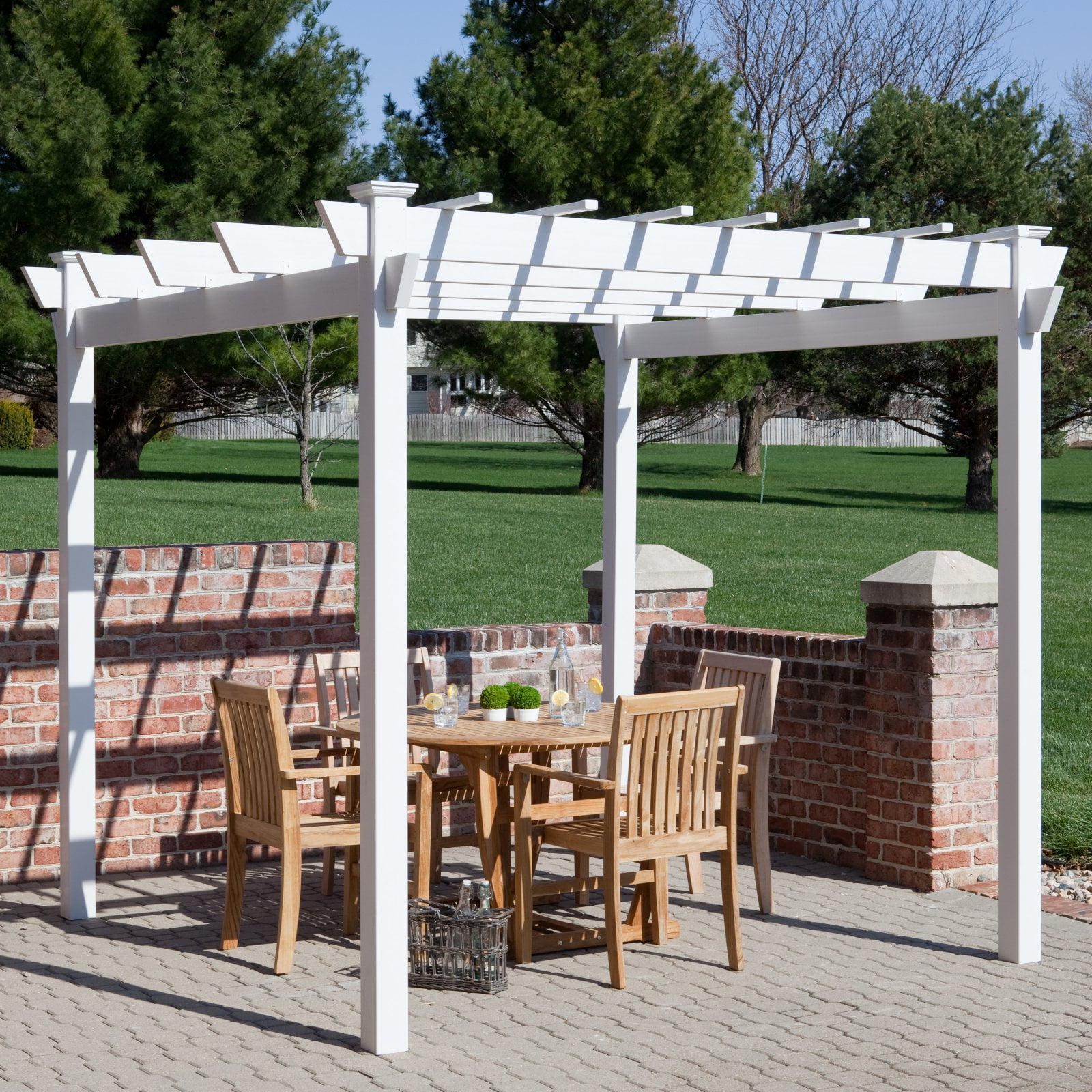 Plagen nicht zonlicht DuraTrel Kingston 7' x 7' White Vinyl Pergola - Walmart.com