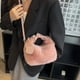 thumbnail image 5 of Bolso de hombro inclinado de felpa bonito para mujer y niña, bolso de compras para citas, regalos de Navidad y San Valentín, 5 of 5