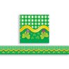 CD-4022 - Shamrocks & Gingham Pop Apart Border by Carson Dellosa