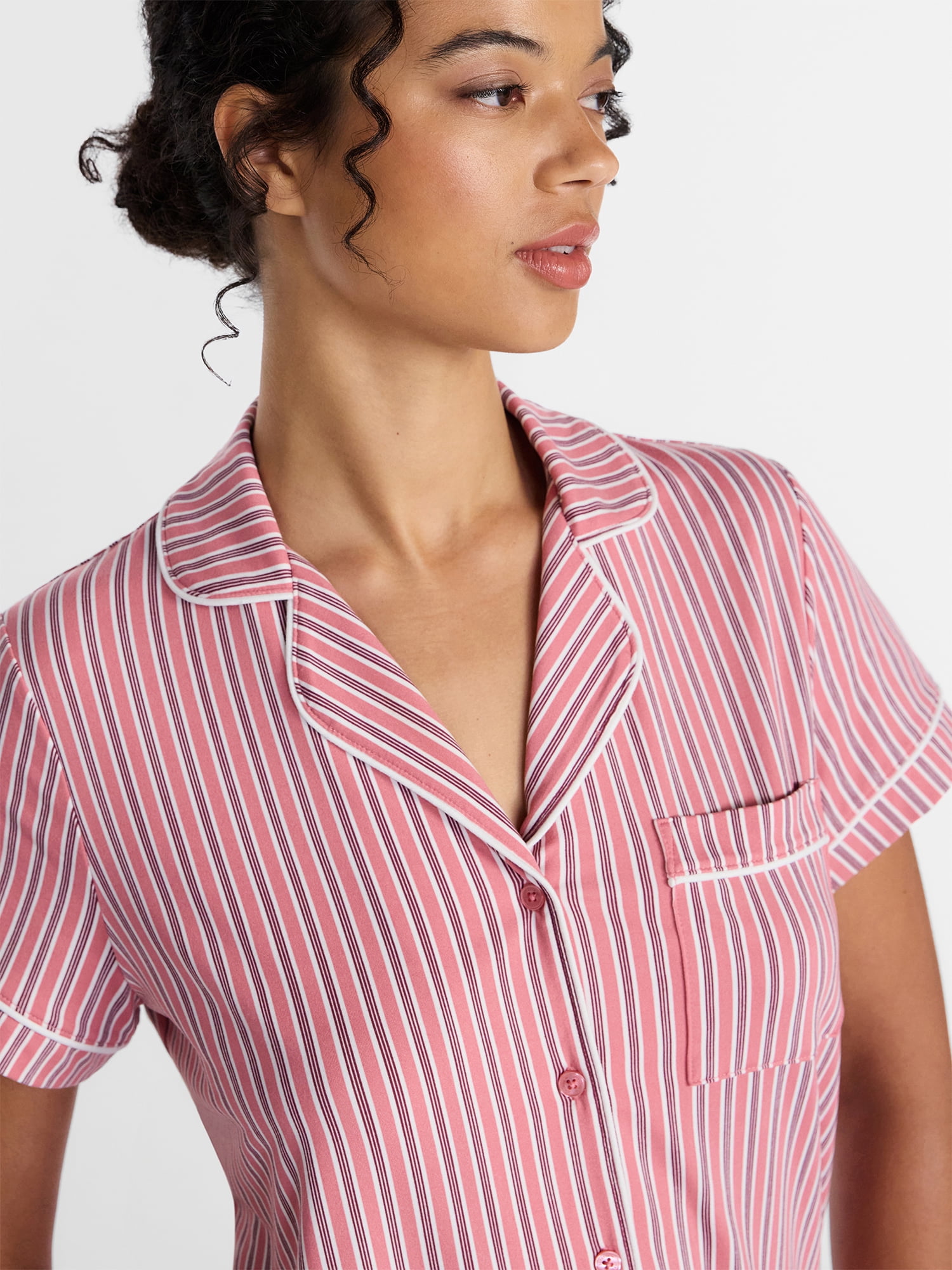 Joyspun Women's Dreamy Soft Collection Notch Collar Top and Shorts Pajama Set, 2-Piece, Sizes XS-3X