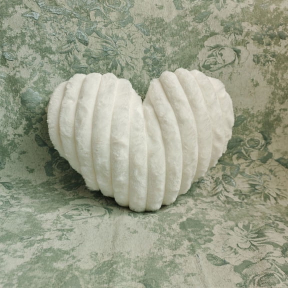 16 Inch Decorative Pillows for Bed,Heart Pillow Cute Decorative Throw Pillows,Heart Shaped Soft Fluffy Faux Fur Pillows Cushions for Couch Chair Bed Bedroom Room Home Decor(16"x13.8",White)