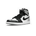 thumbnail image 4 of JORDAN MENS Air Jordan 1 Retro High OG "Barons" 555088 104 from Stadium Goods, 4 of 6