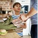 thumbnail image 5 of Fiambrera para microondas, caja bento con divisores, recipiente hermético para ensaladas, frutas y comidas, portátil para oficina, viajes y picnic, fácil de transportar con cierre hermético, apta par, 5 of 7