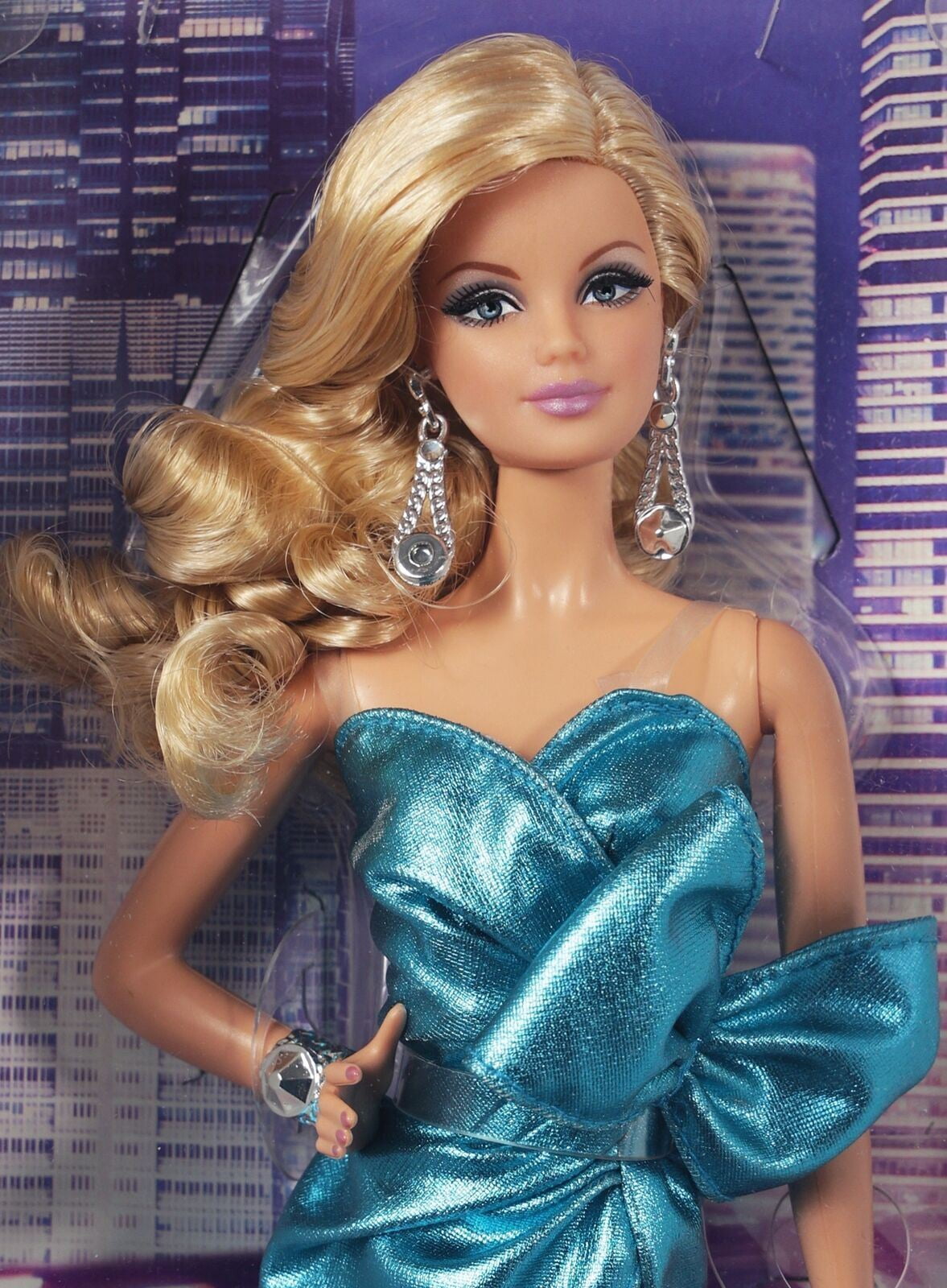 Barbie: The Look City Shine Blonde Doll