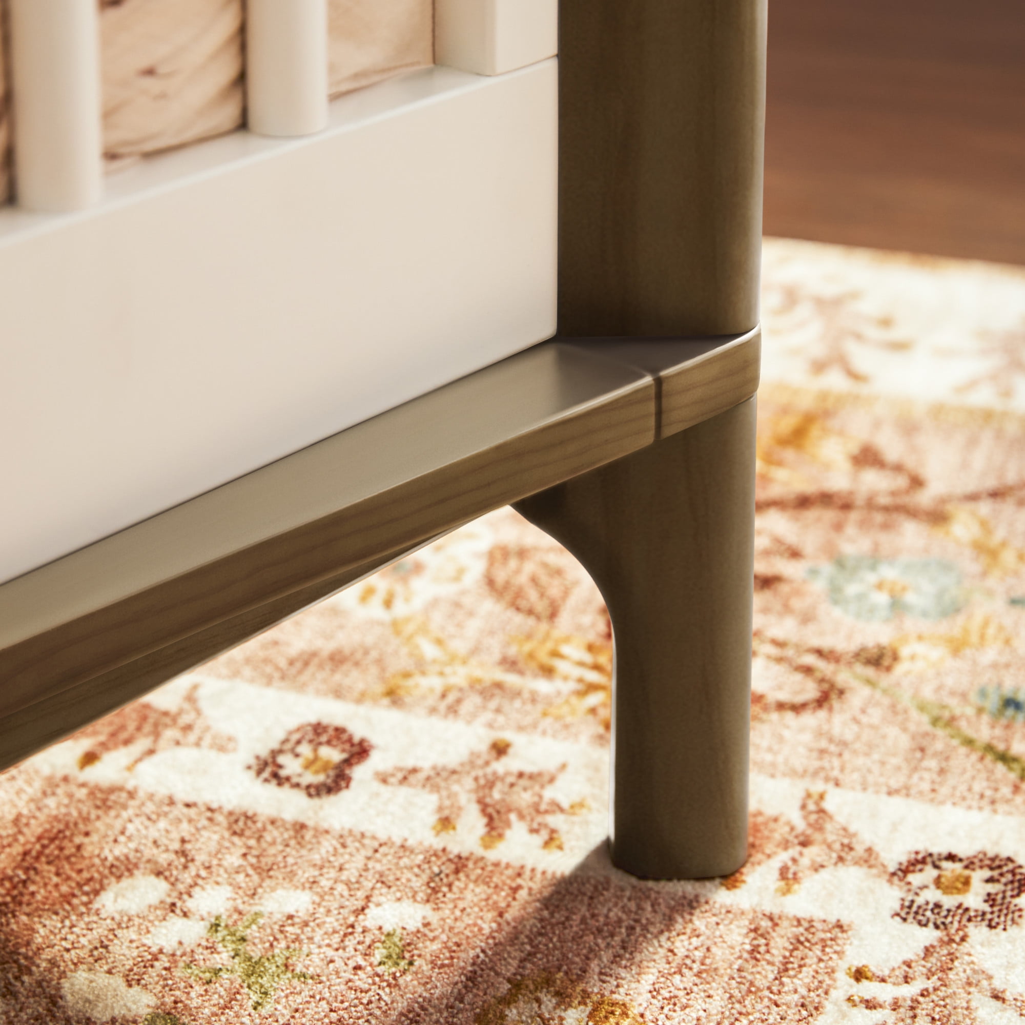 Little Seeds Laurel 4-in-1 Convertible Baby Crib, White/Acorn