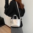 thumbnail image 2 of Bolso pequeño popular popular para mujer 2024 nuevo bolso de mensajero plateado versátil bolso de cubo portátil súper moderno, 2 of 5