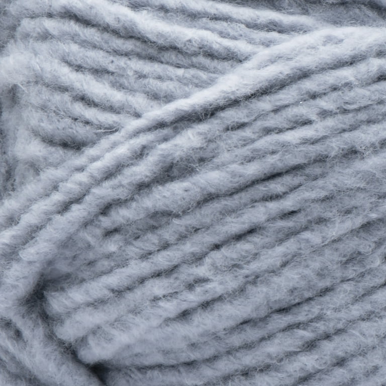 Bernat Forever Fleece #6 Super Bulky Polyester Yarn, Peppermint 9.9oz/280g, 194 Yards (2 Pack)