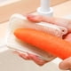 thumbnail image 5 of Cepillo de plástico flexible para fregar verduras - Material PE, diseño plegable y uso versátil - Limpia verduras/frutas/platos con ojal para colgar en la cocina, 5 of 7