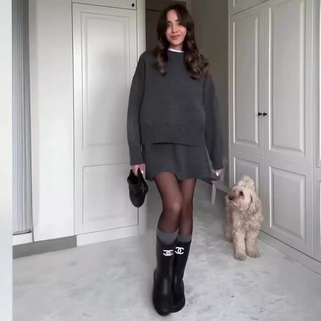 Preppy Chic suéter con cuello redondo Mini falda conjunto de dos piezas para mujer Otoño Invierno sólido traje de punto de manga larga trajes sueltos de calle alta