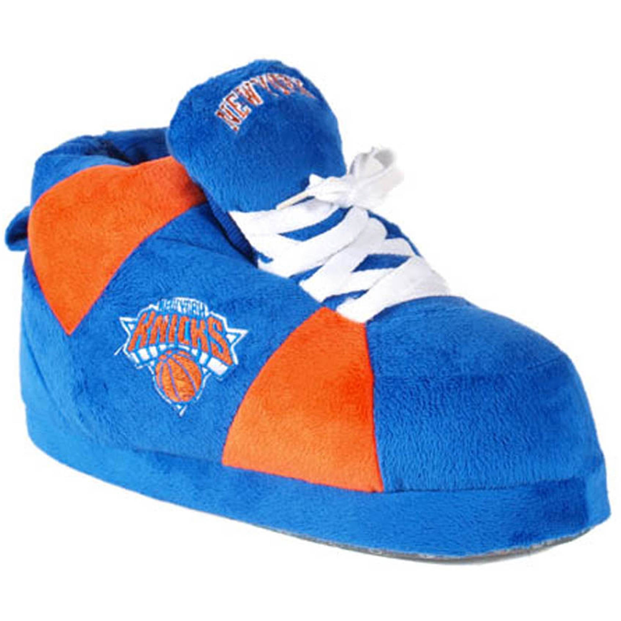 NBA Men's New York Knicks Slipper by Happy Feet