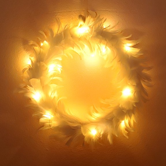 White Feather Wreath Christmas Day Wedding Party Photo Props Home Decorations