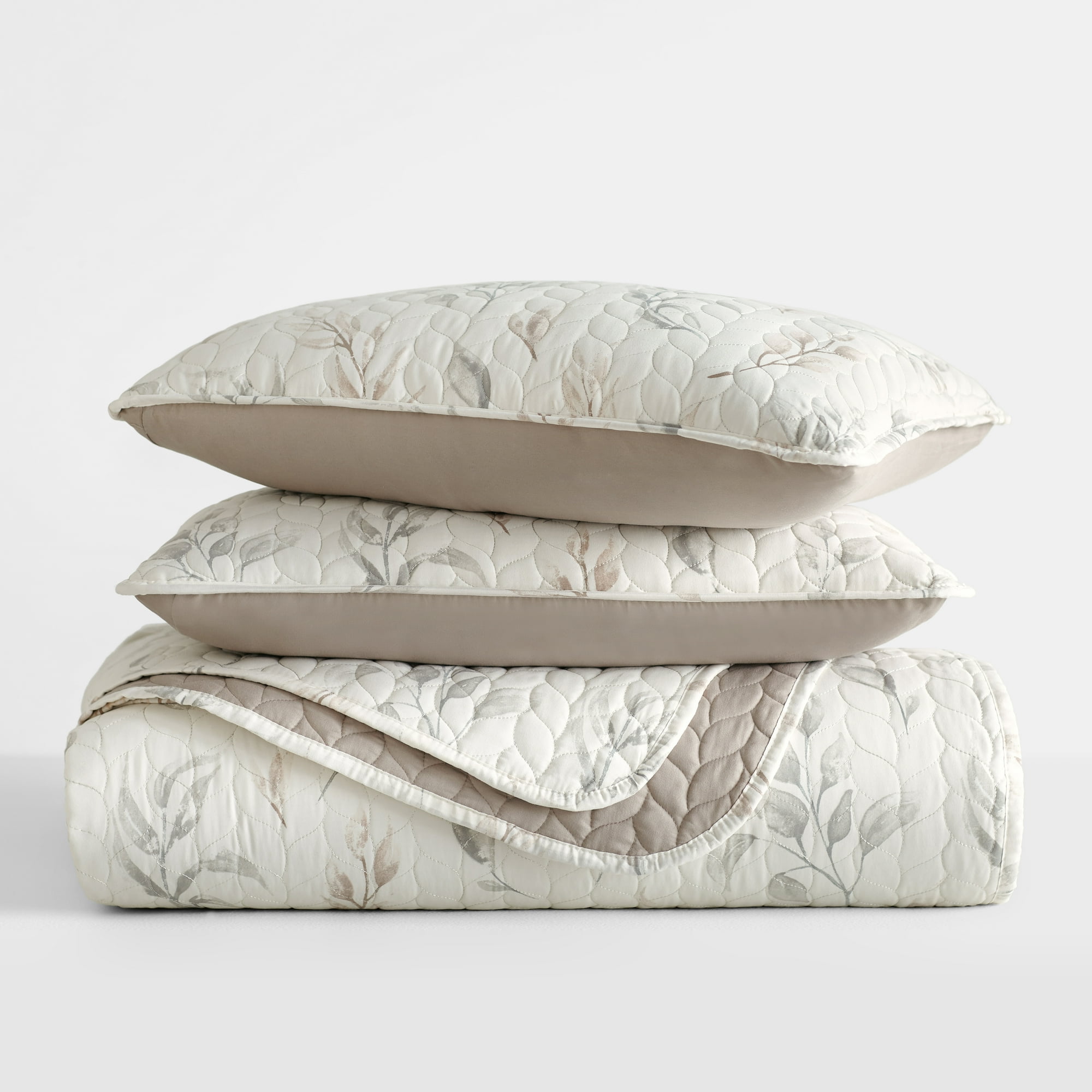 Ultra Soft Lightweight Quilt Sets in Watercolor Leaves Latte for Full/Queen Bedding by Comfort Canopy