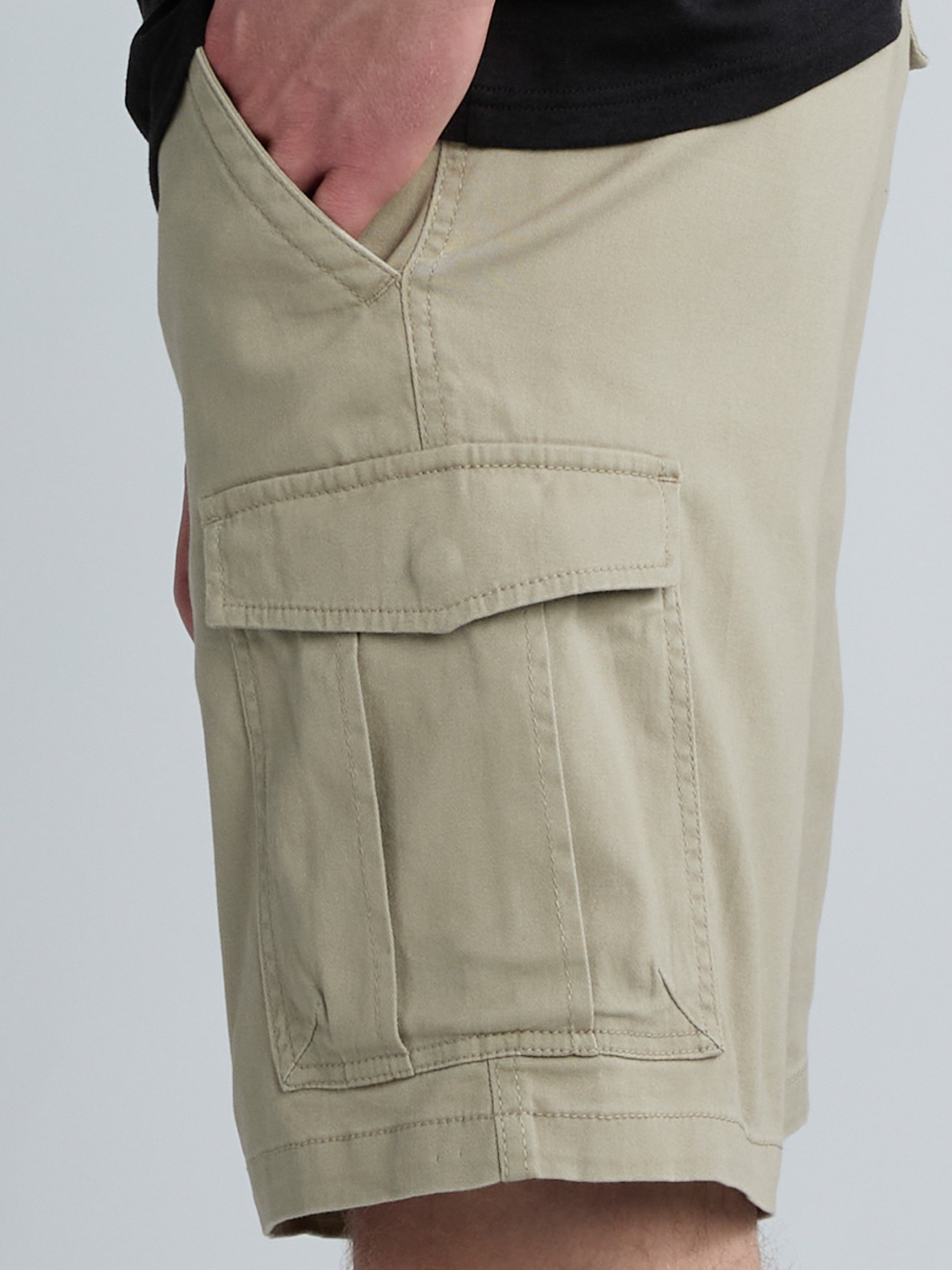 George Men's & Big Men's Modern Fit Cargo Shorts, 10.5" Inseam