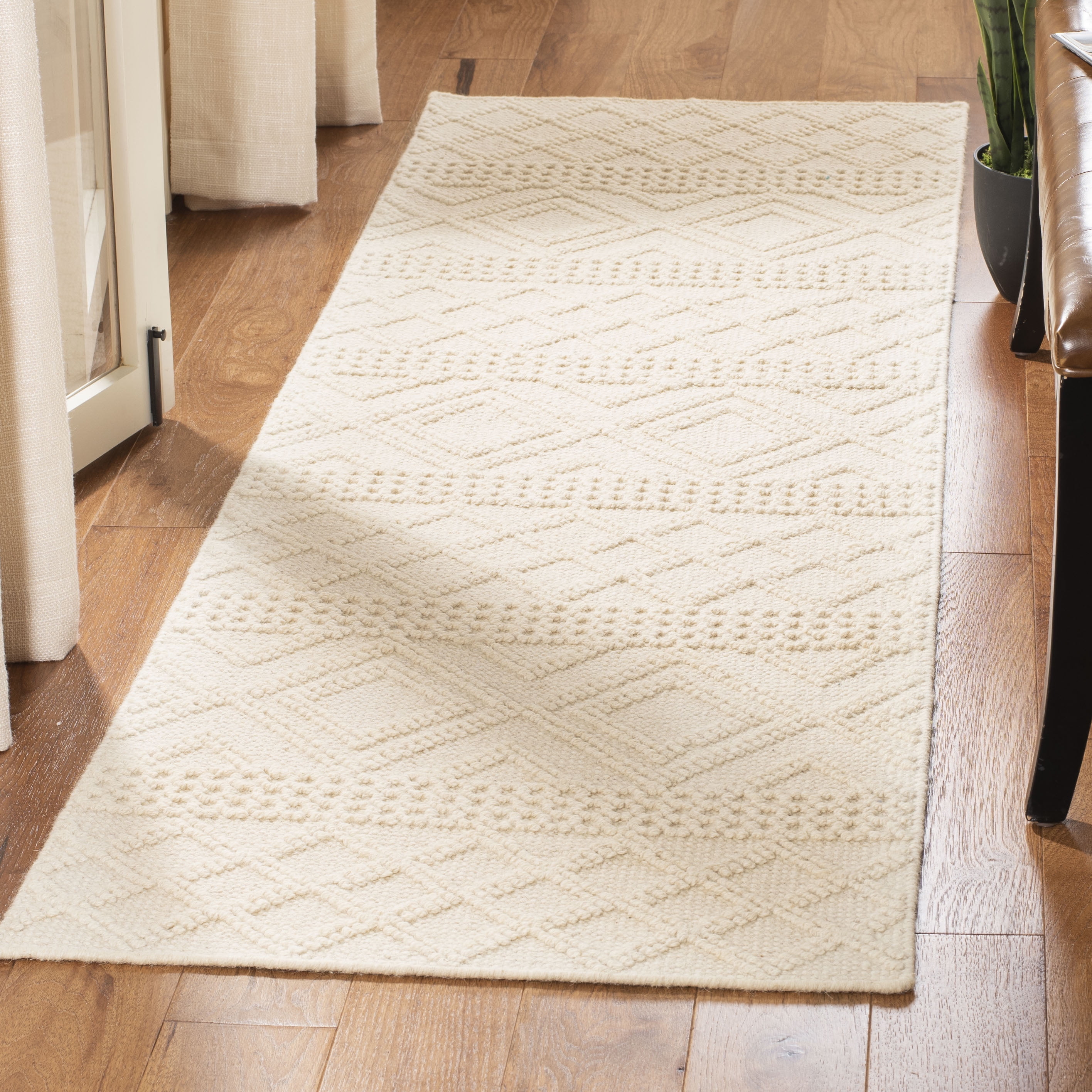 SAFAVIEH Vermont Chelsea Striped Runner Rug, Ivory, 2'3" x 16'