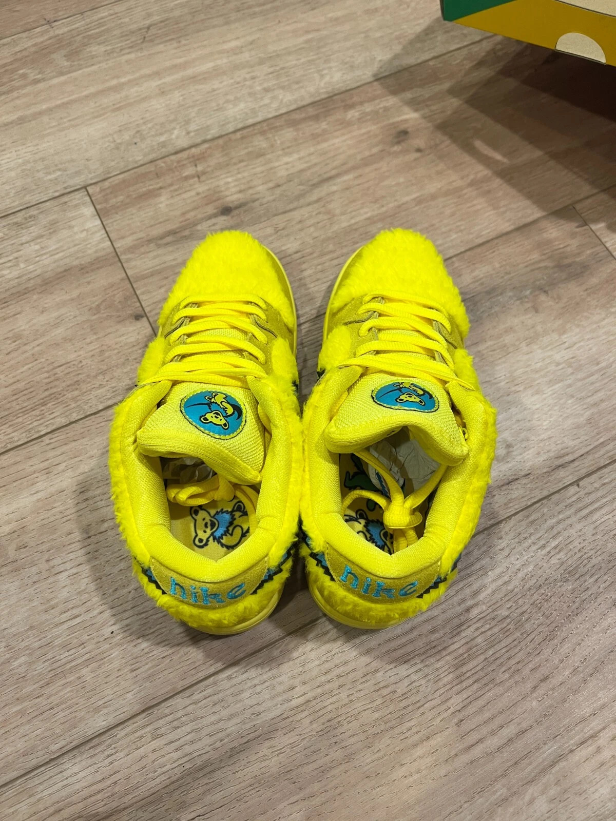 Grateful Dead x Dunk Low SB 'Yellow Bear' size 7 - Walmart.ca