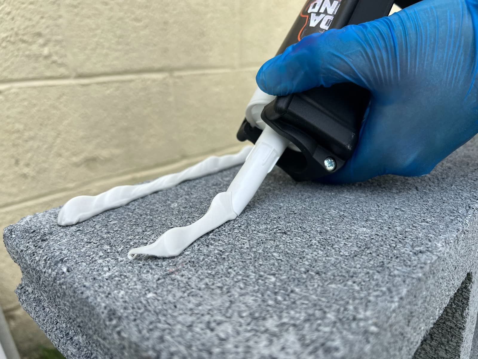 BoaBond Advanced Hybrid Adhesive - Multi-Purpose, Fast Grab, Easy Vertical Installation - Heavy Duty for Construction, Commercial, Caulk, Sealant, or Industrial Applications - Set of 2-10.2oz White