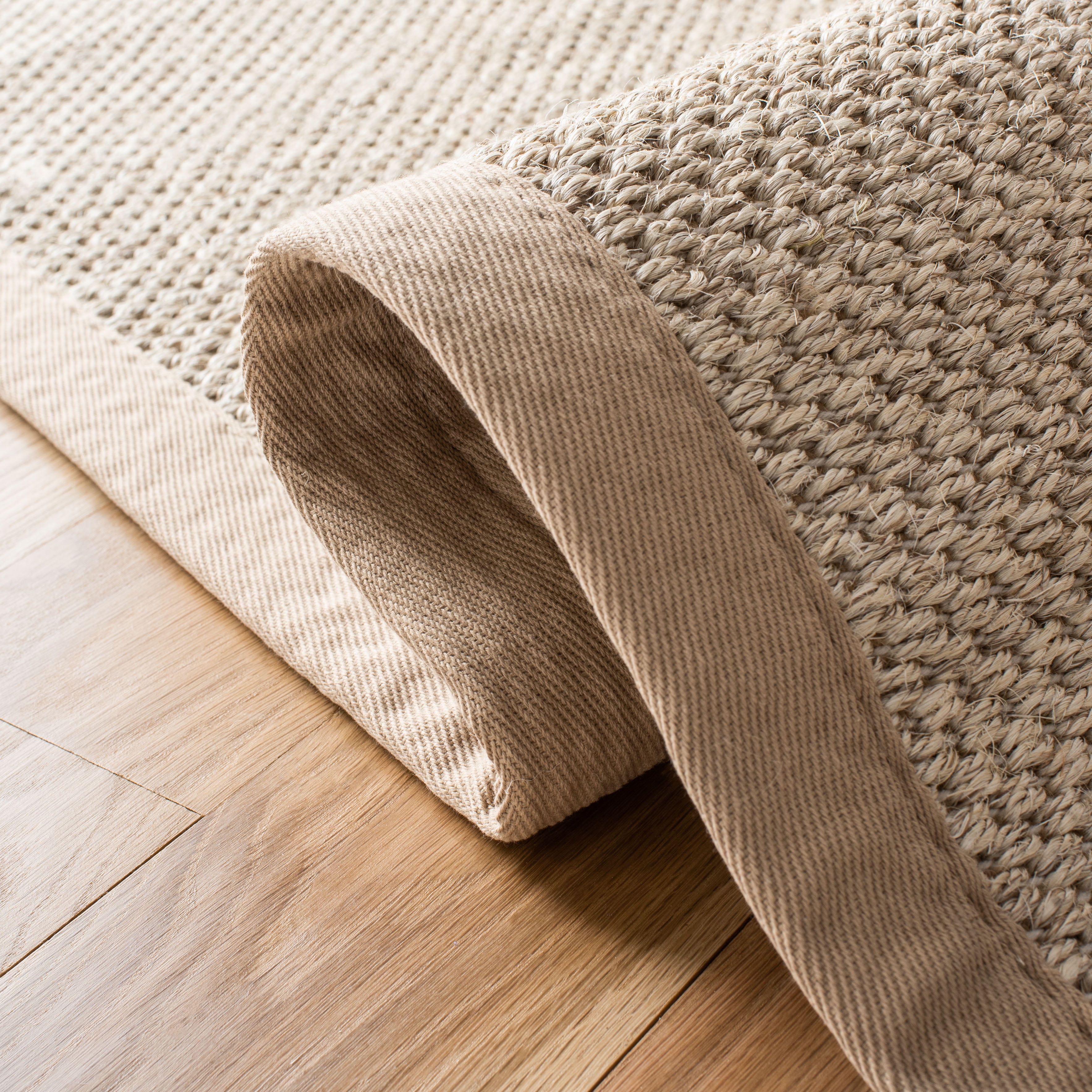 SAFAVIEH Natural Fiber Kentigern Border Seagrass Runner Rug, Marble/Linen, 2'6" x 8'
