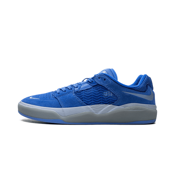 NIKE MENS SB Ishod Wair DC7232 401 from Stadium Goods