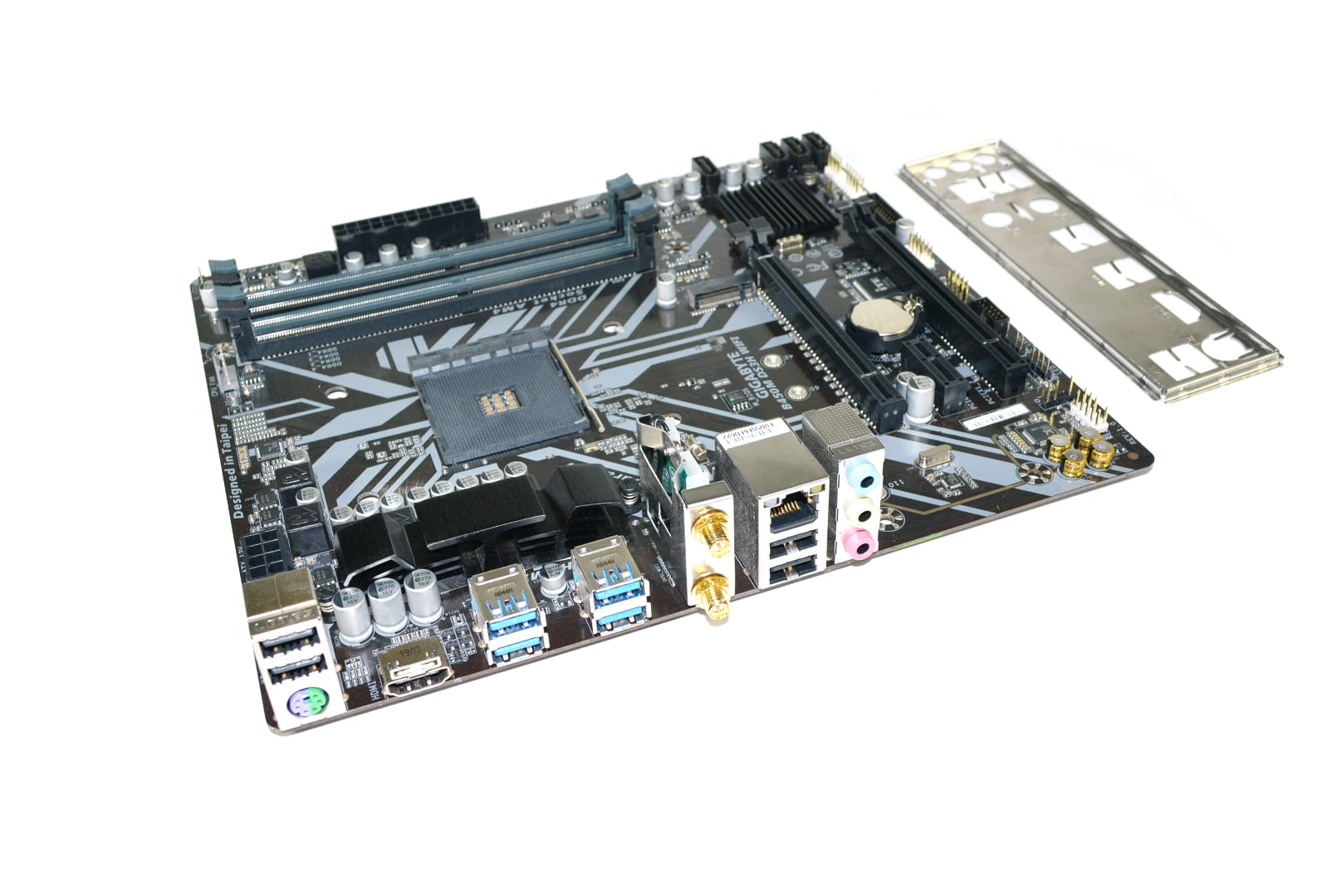 Open Box: Gigabyte B450M DS3H Wi-Fi Micro ATX AM4 DDR4 Motherboard W/ IO  shield.