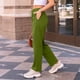 thumbnail image 4 of Amzcrzy Pantalones Mujer Deportivos Casuales Color Liso Cintura Alta Cordón Ajustable Pierna Ancha Recta Holgados Con Bolsillos Tallas S-2XL Verde, 4 of 7