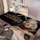 thumbnail image 5 of Marilyn Monroe alfombrilla de escritorio/mesa extra-grande con base antideslizante de cuero y diseño temático; versátil para escritorios de ordenador, mesas de comedor, etc.60*110cm, 5 of 6