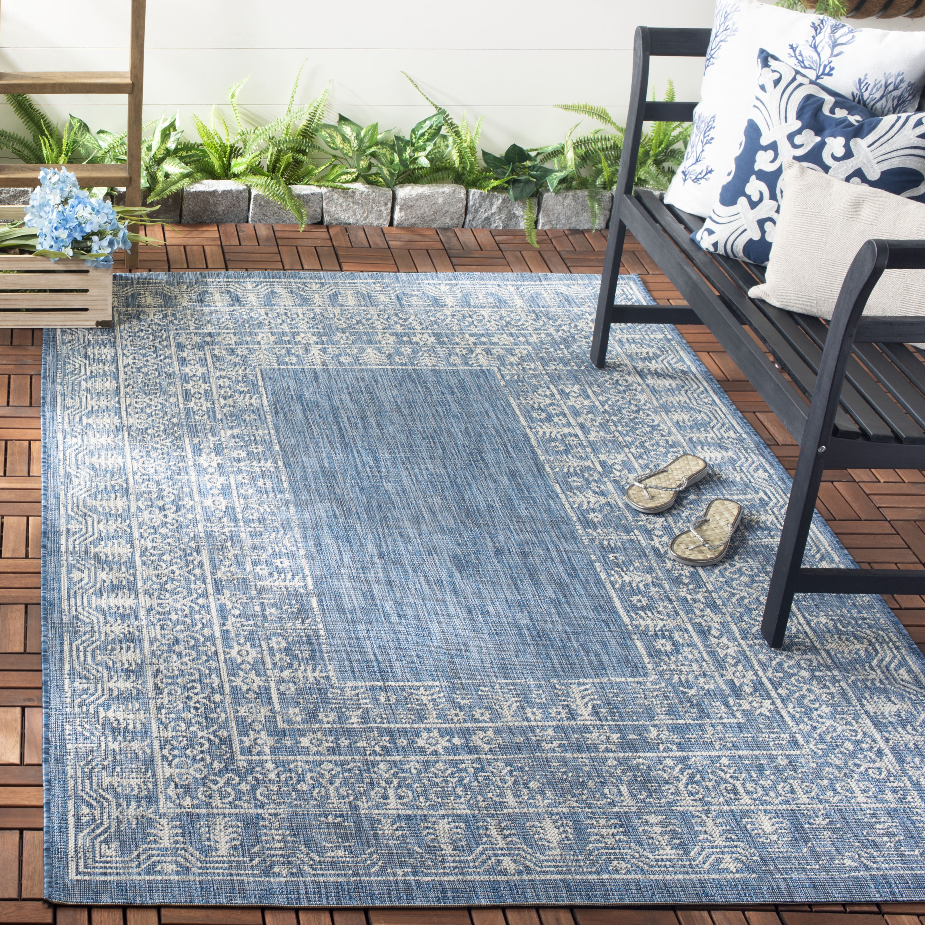 Safavieh Courtyard Jolyon Bordered Indoor/Outdoor Area Rug, Navy/Gray, 11' x 13'
