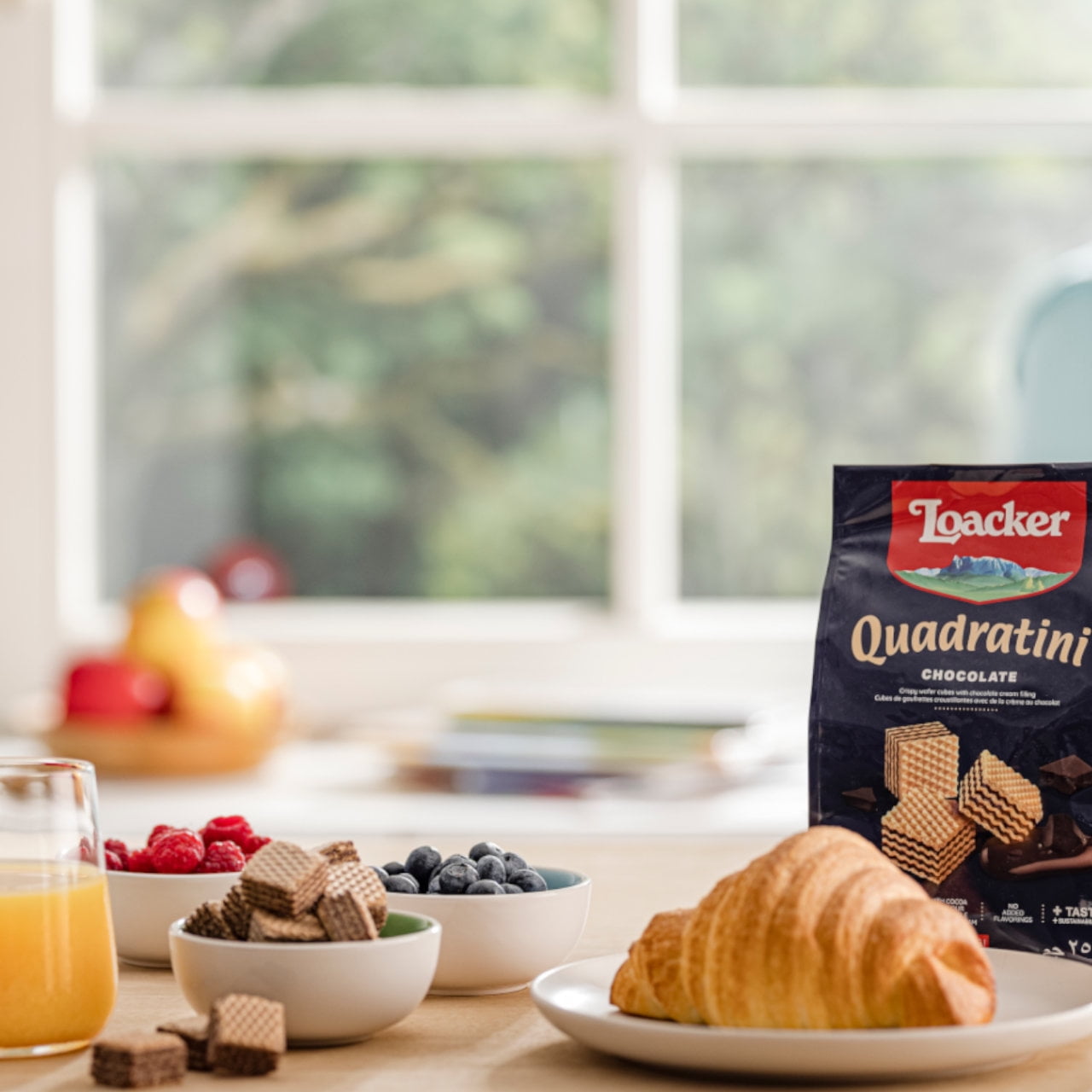 Loacker Quadratini Chocolate, Non-GMO Cream-Filled Cream-Filled Bite-Size Wafer Cookiess, 8.82 oz, Pack of 6