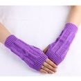 thumbnail image 4 of GBAYXJ Women's Anutumn And Winter Half-Finger Multicolor Gloves(C), 4 of 4